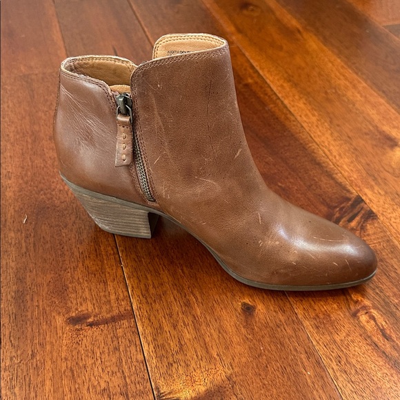 FRYE Judith Double Zip Size 9 - Picture 2 of 11